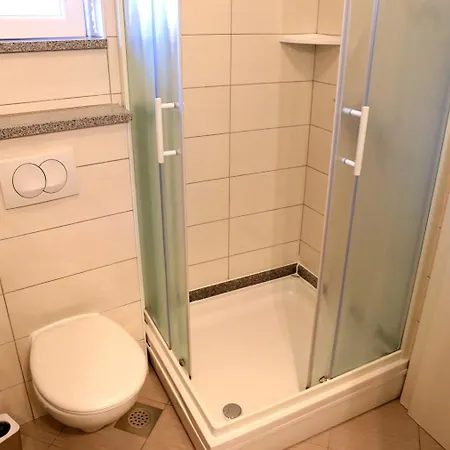Apartment Nikolla 5 *