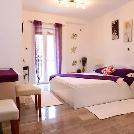 Apartment Nikolla 5