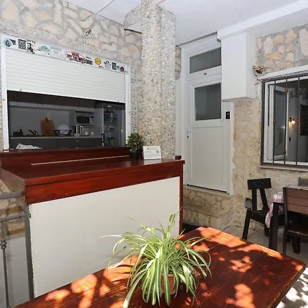 Apartment Nikolla 5 Split